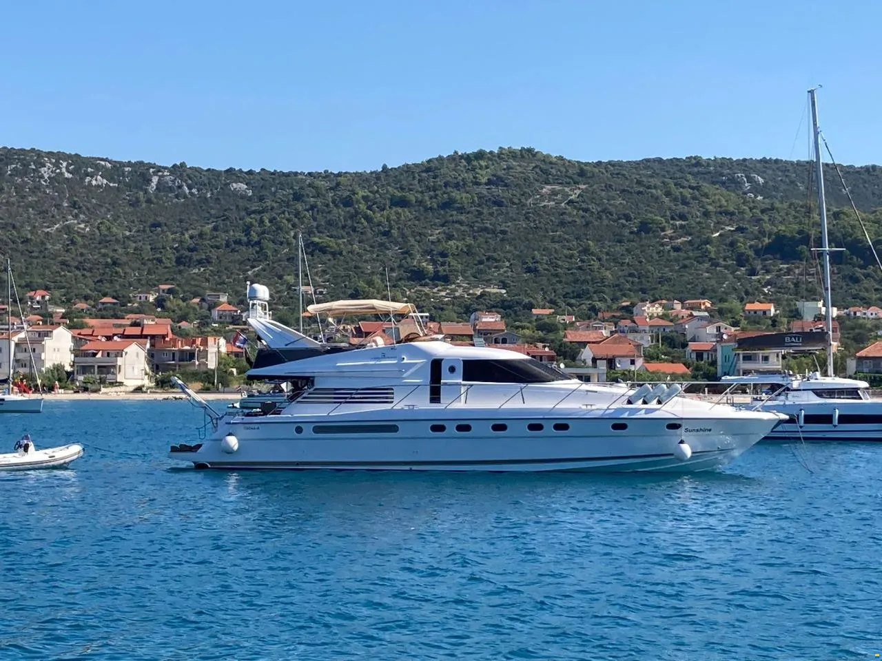 677311-00b9f01792500dea6cf8103628c1b462-x-8072531-b6060d16972b83e35c915f6bff72b8cc