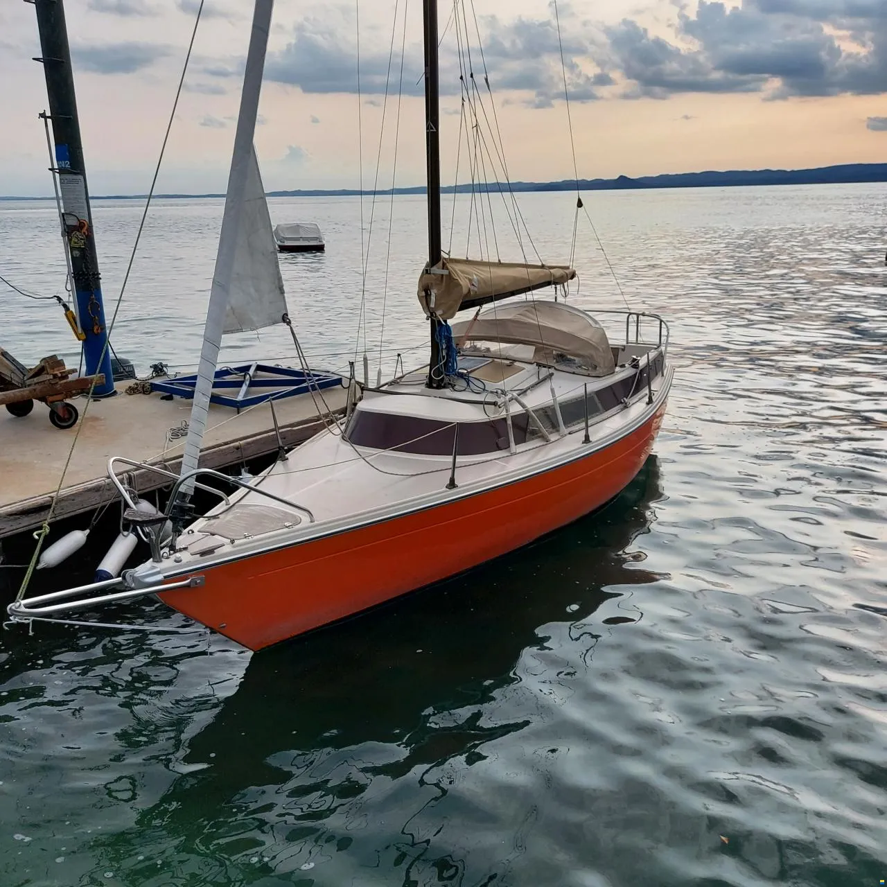 685274-5dd887ebd59d516d588ce75515ce4635-x-8246160-59f3543f2080ad0c8bd4dec0a6d3e245